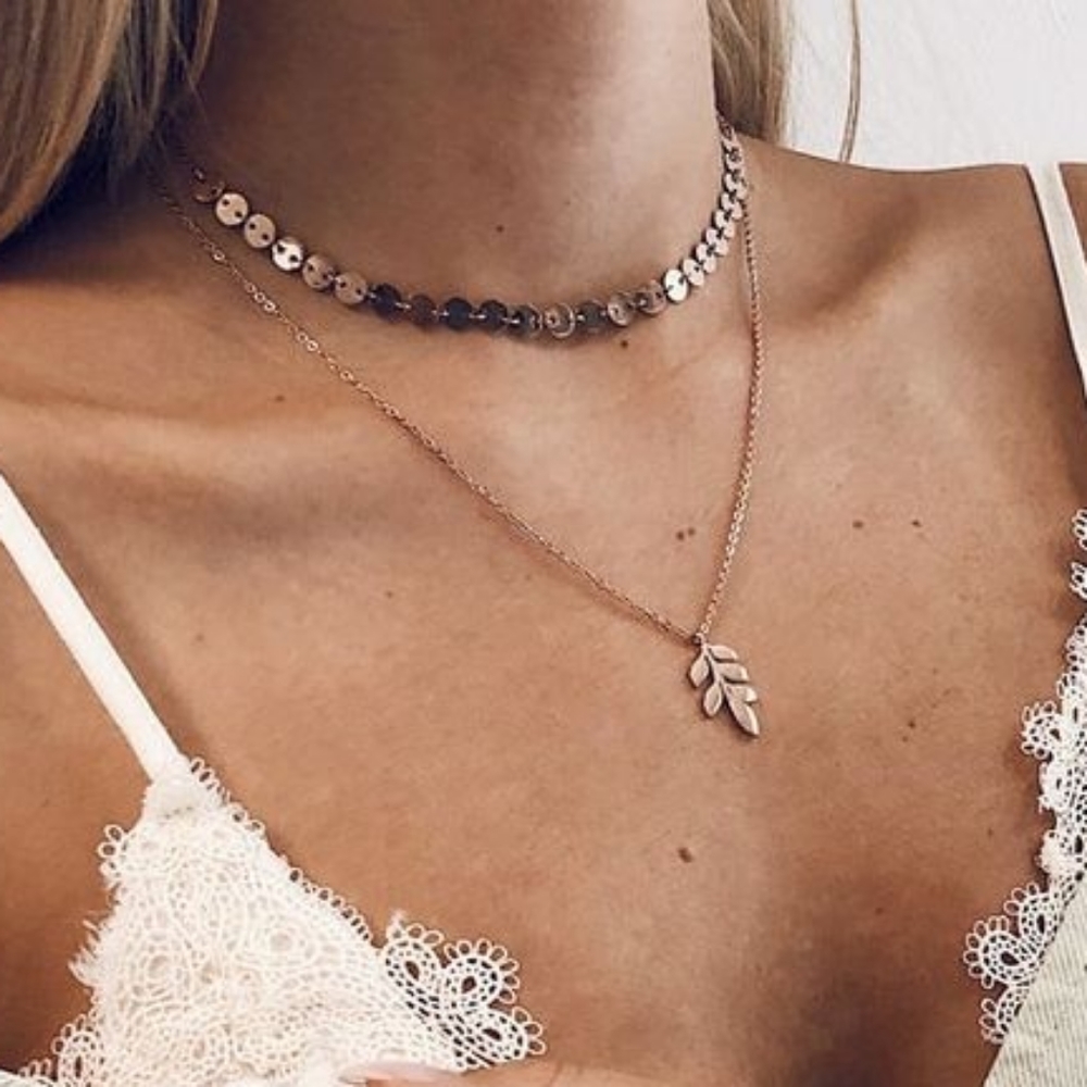 Rose Gold Circle Choker